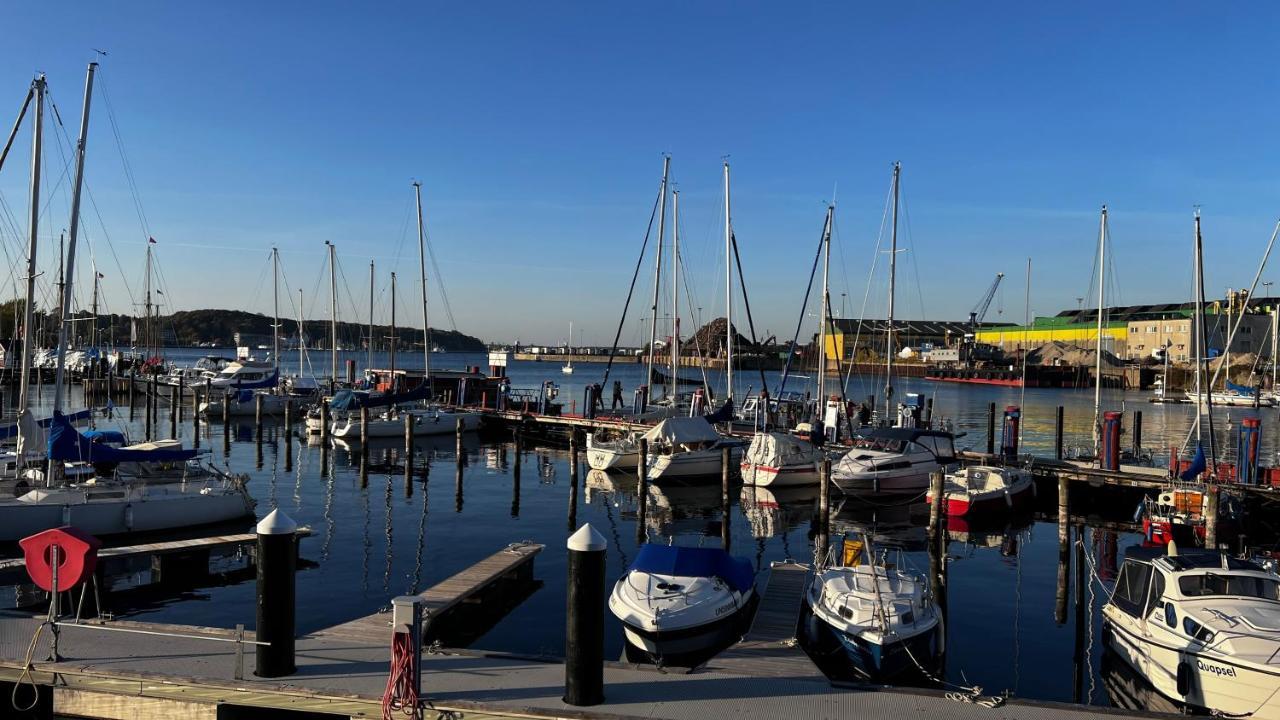 Hotel An Der Hoern Kiel Esterno foto